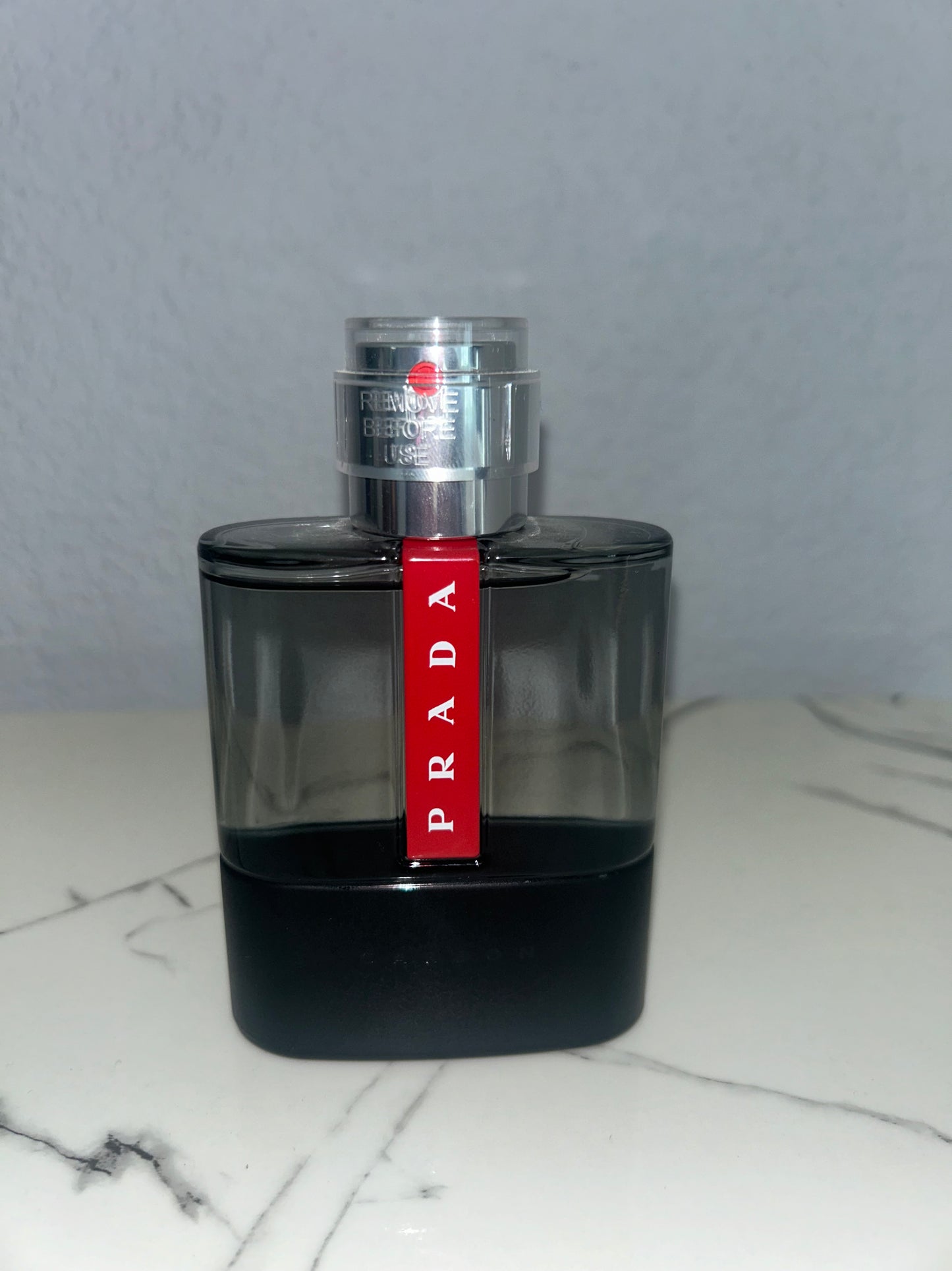 Prada Luna Rossa Carbon - Sample